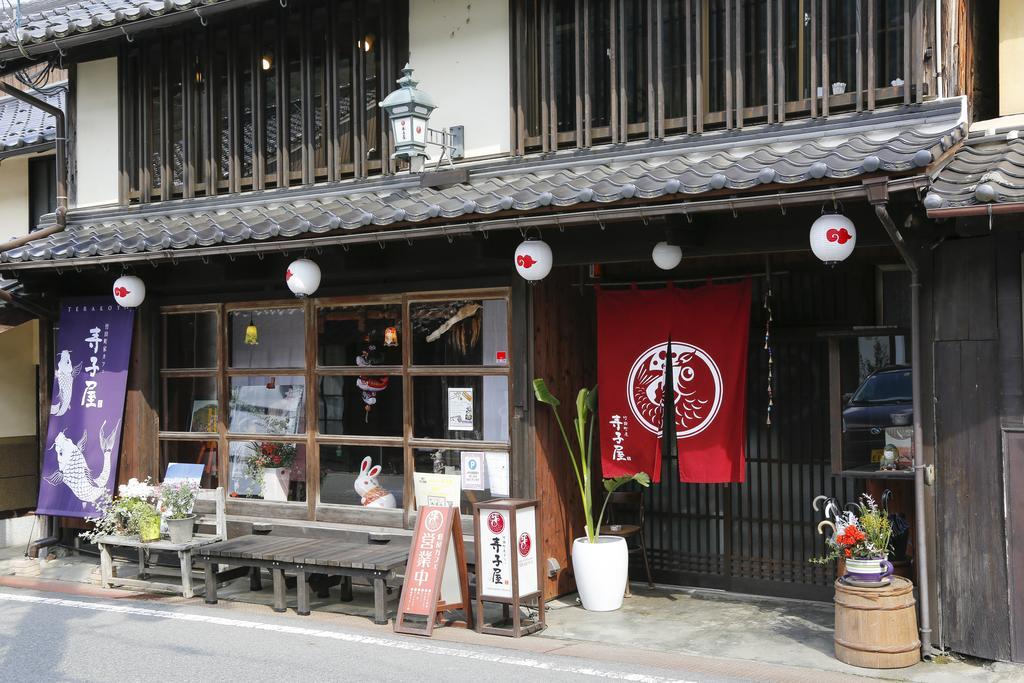 Готель Oyado Hakusan Hyogo Екстер'єр фото