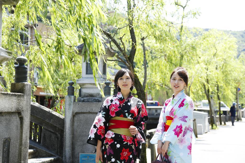 Готель Oyado Hakusan Hyogo Екстер'єр фото